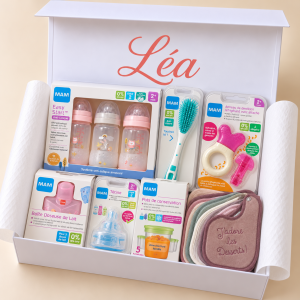box naissance personnalisée au prénom avec biberons MAM
